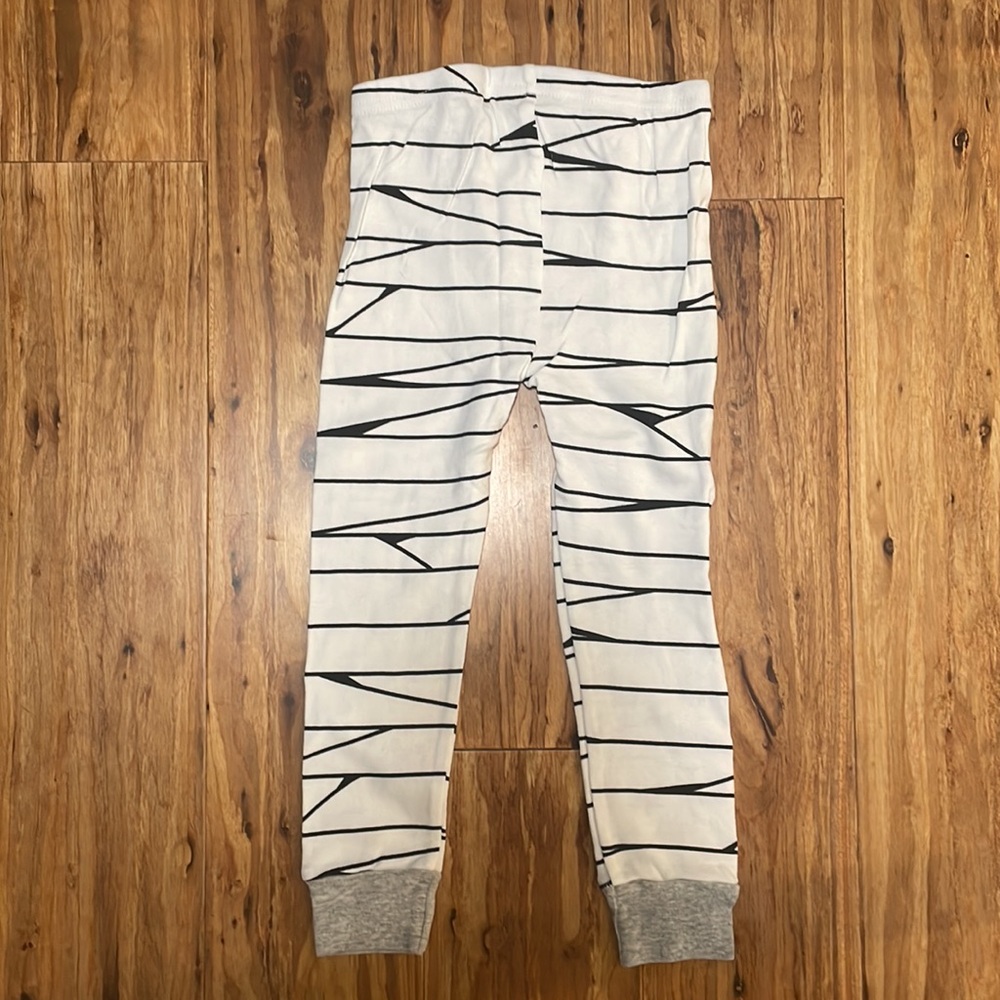 Carters Glow In The Dark Mummy Pajamas - Picture 10 of 10